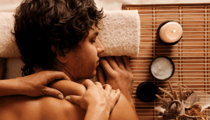 Únava po masáži – prirodzená reakcia tela alebo varovný signál?